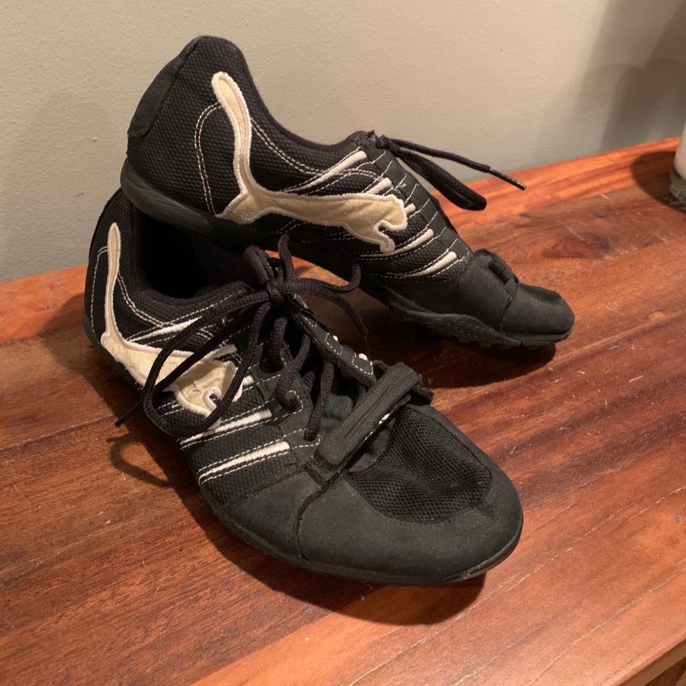 Puma Women’s Athletic Shoes Black and Gold